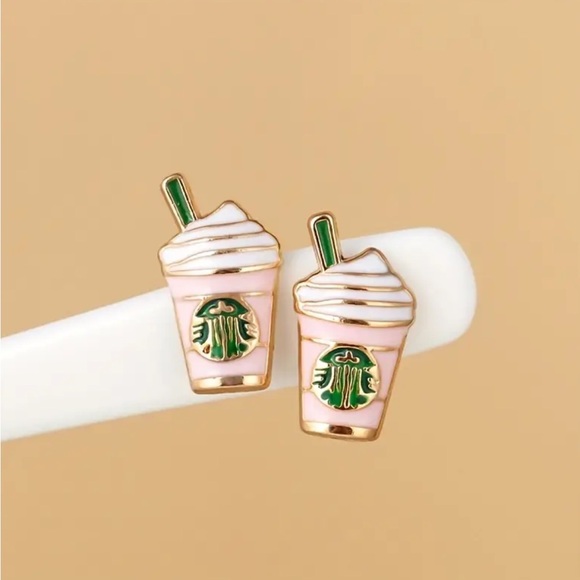 Pink Fashion Coffee Cup Shaped Stud Earrings - Picture 2 of 4